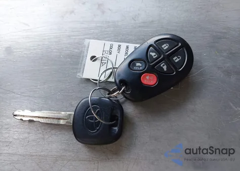 2012 Toyota Sienna Xle V6 8 Passenger из США, поврежденный, VIN 5TDYK3DC0CS221618